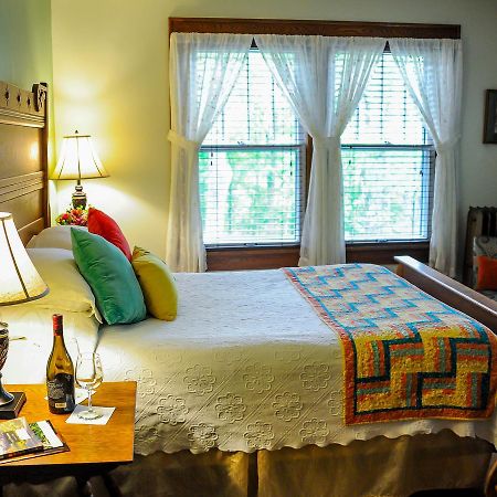 Zuck The White Oak Inn المظهر الخارجي الصورة