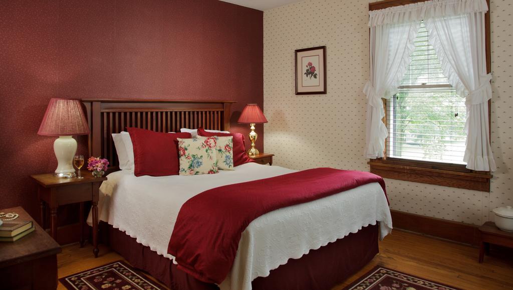 Zuck The White Oak Inn المظهر الخارجي الصورة